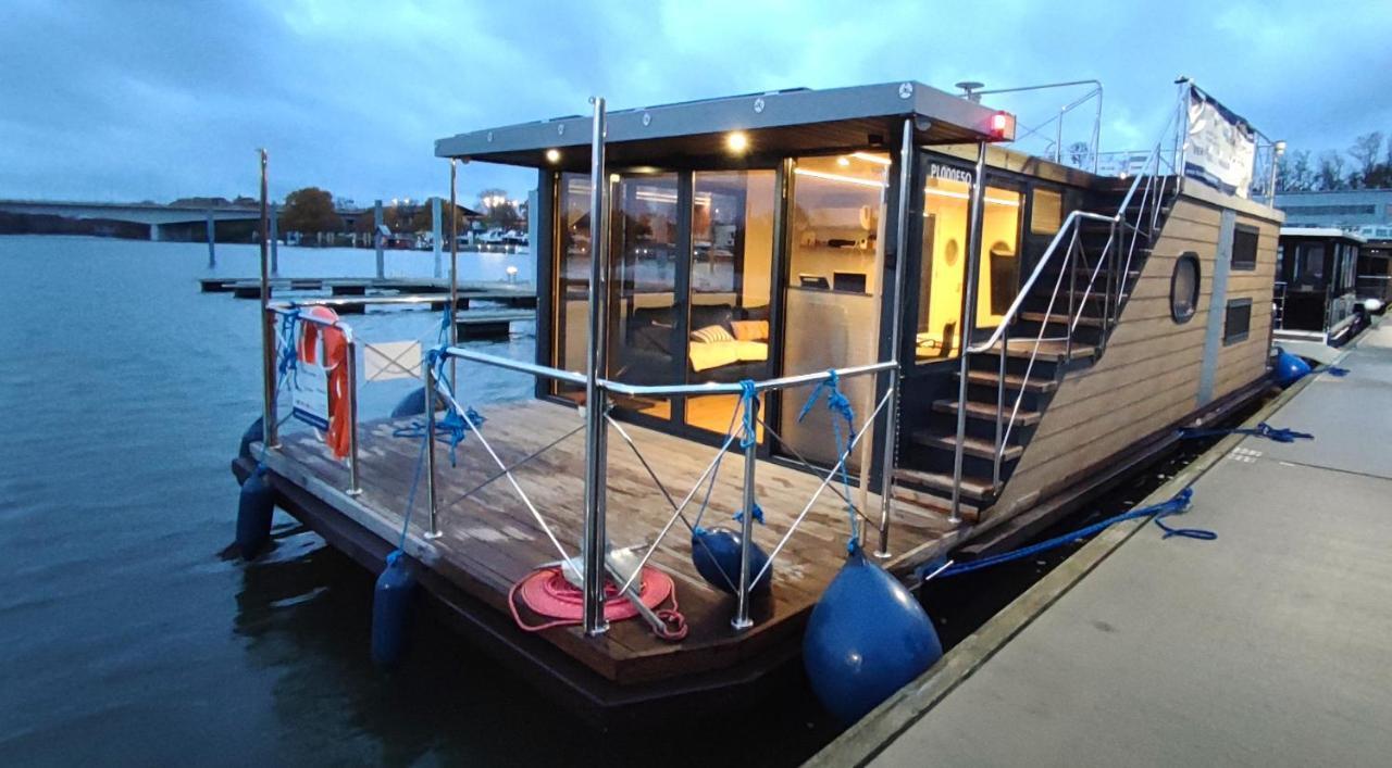 Houseboat Water King Plywajacy Dom Na Wodzie, 7 Os Apartment Breslau